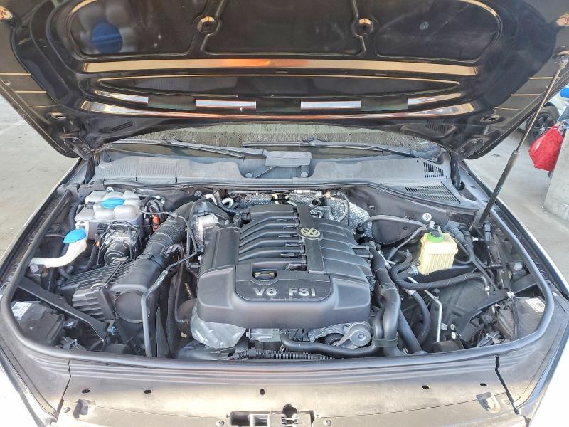 Продаж на аукціоні авто 2017 Volkswagen Touareg, vin: WVGEF7BP5HD003046, номер лоту: 74128155