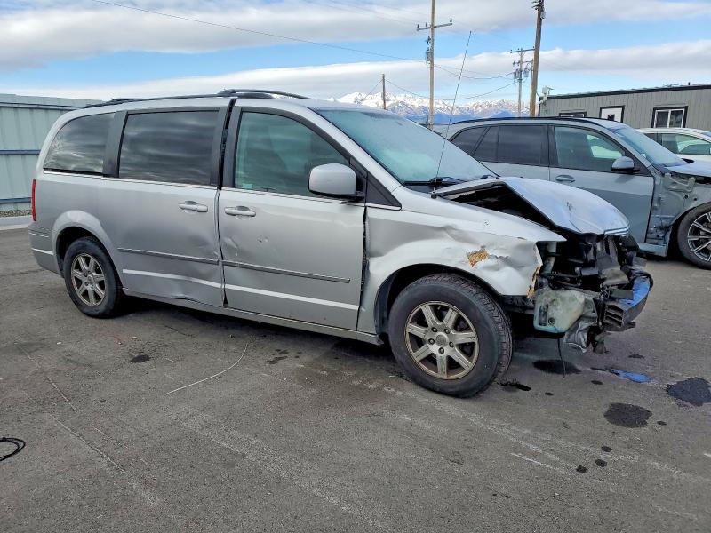 73742015 :رقم المزاد ، 2A4RR5D1XAR306881 vin ، 2010 Chrysler Town & Country مزاد بيع