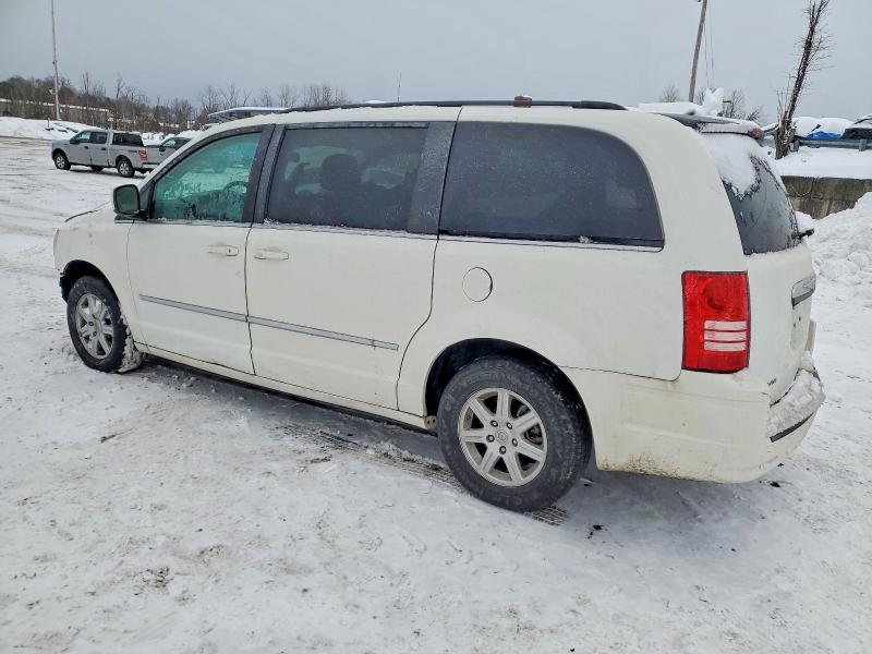 74471035 :رقم المزاد ، 2A4RR8D18AR381449 vin ، 2010 Chrysler Town & Country مزاد بيع