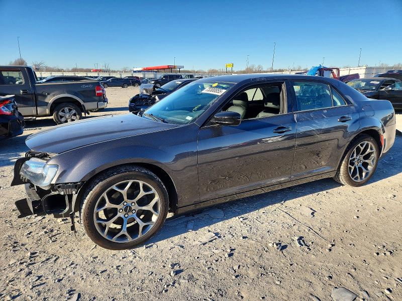 73300855 :رقم المزاد ، 2C3CCAAG6JH317014 vin ، 2018 Chrysler 300 مزاد بيع
