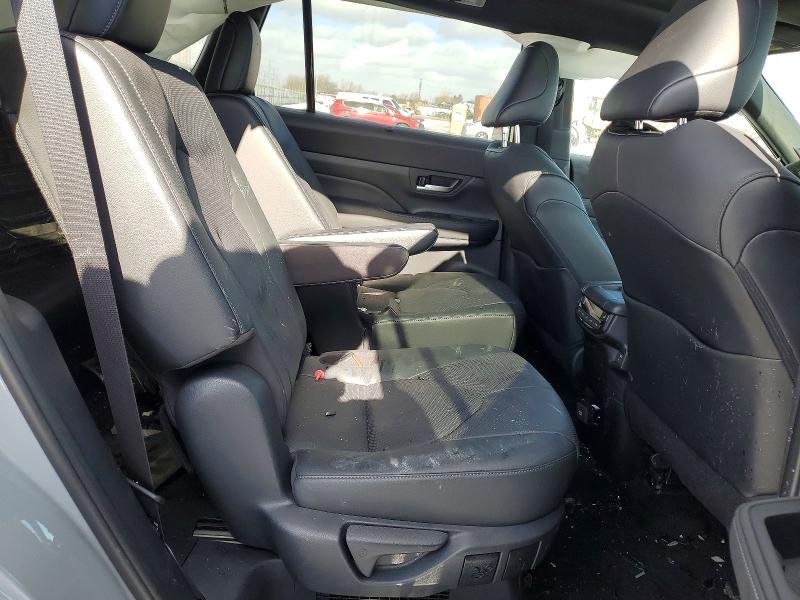 Продаж на аукціоні авто 2025 Toyota Grand Highlander, vin: 5TDACAB50SS054828, номер лоту: 74139875