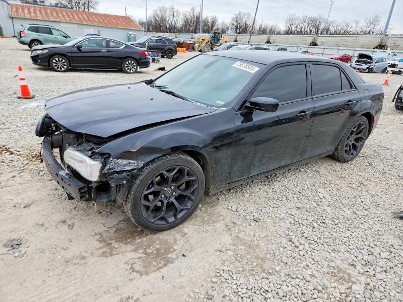 73678505 :رقم المزاد ، 2C3CCAAG1LH120366 vin ، 2020 Chrysler 300 مزاد بيع