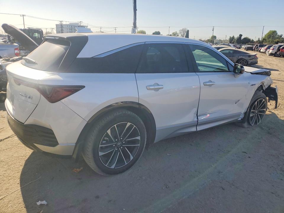 Продаж на аукціоні авто 2024 Acura Zdx, vin: 4W5KHMRK1RZ515808, номер лоту: 75365795