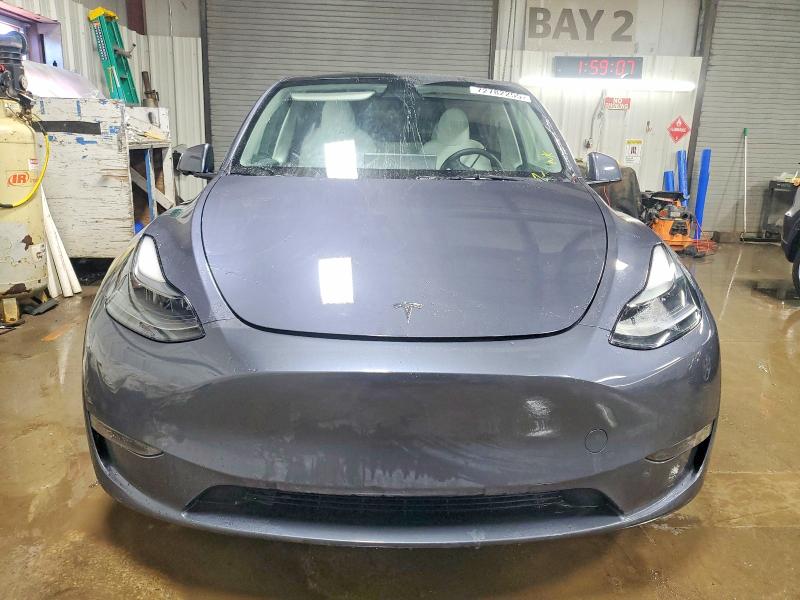 72782255 :رقم المزاد ، 7SAYGAEE7PF712898 vin ، 2023 Tesla Model Y مزاد بيع