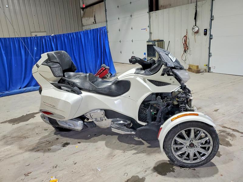 72883435 :رقم المزاد ، 2BXNBDD15EV004222 vin ، 2014 Can-am Spyder Roadster مزاد بيع