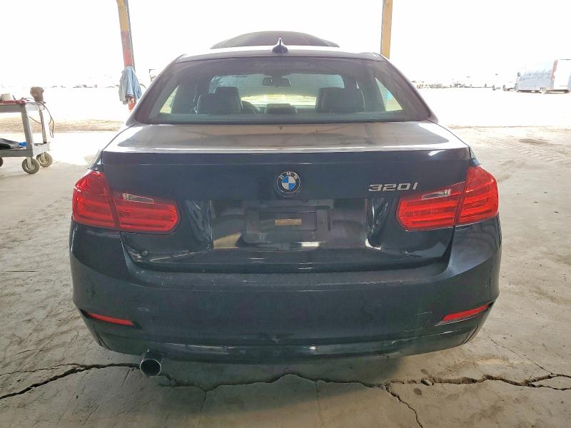 73463025 :رقم المزاد ، WBA3B1G50FNT04954 vin ، 2015 Bmw 320 مزاد بيع