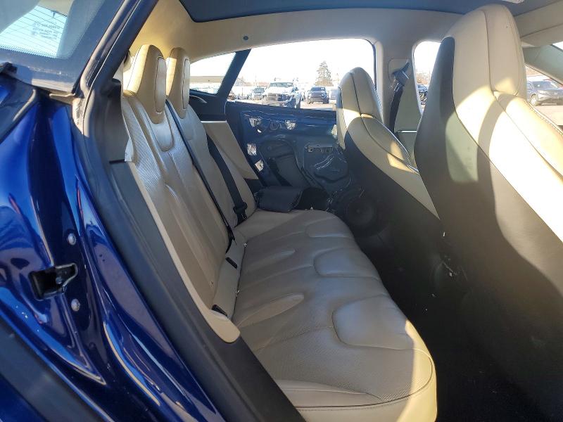 Продажа на аукционе авто 2017 Tesla Model S, vin: 5YJSA1E2XHF184401, номер лота: 99264555