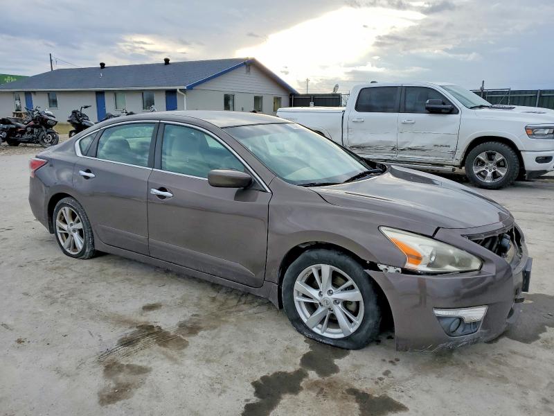 2015 Nissan Altima მანქანა იყიდება აუქციონზე, vin: 1N4AL3AP3FC112992, აუქციონის ნომერი: 72879495