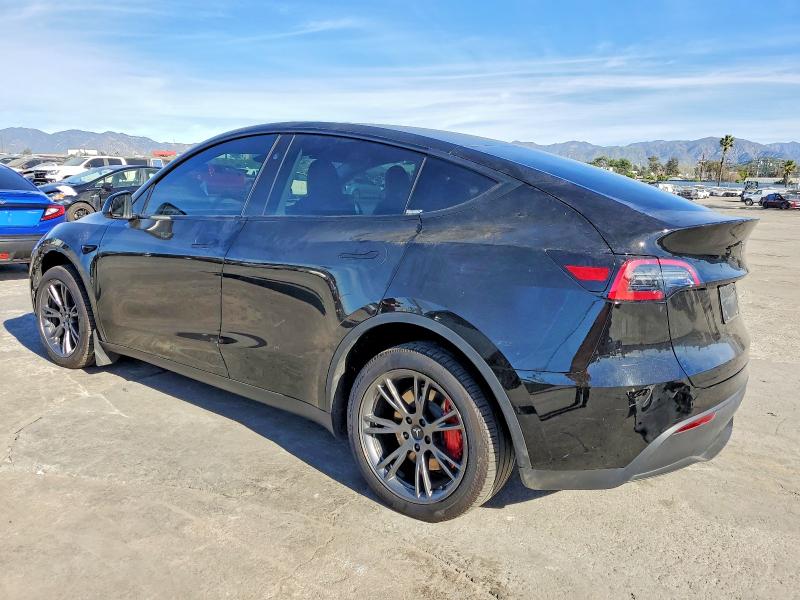 74077455 :رقم المزاد ، 7SAYGDED7SF226674 vin ، 2025 Tesla Model Y مزاد بيع