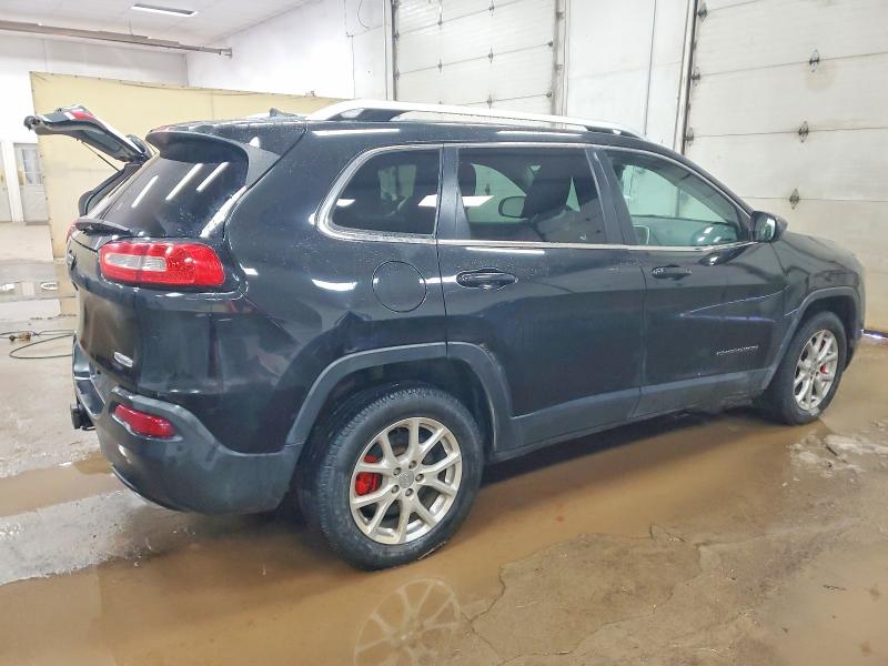 72820745 :رقم المزاد ، 1C4PJMCS7FW546543 vin ، 2015 Jeep Cherokee مزاد بيع