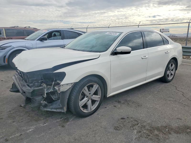 Продажа на аукционе авто 2014 Volkswagen Passat, vin: 1VWBP7A38EC015337, номер лота: 73542125