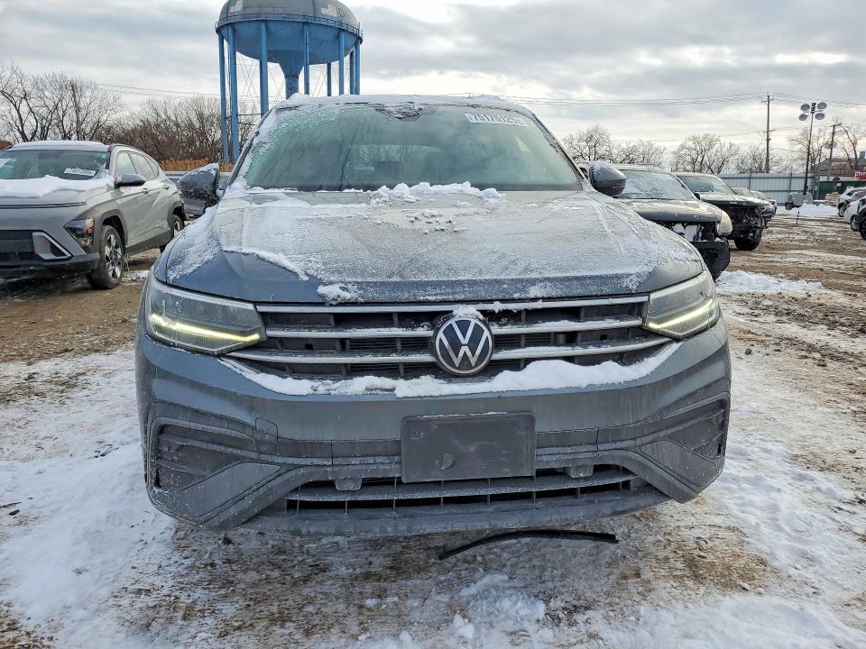 Продажа на аукционе авто 2023 Volkswagen Tiguan, vin: 3VVNB7AX3PM074042, номер лота: 75175125