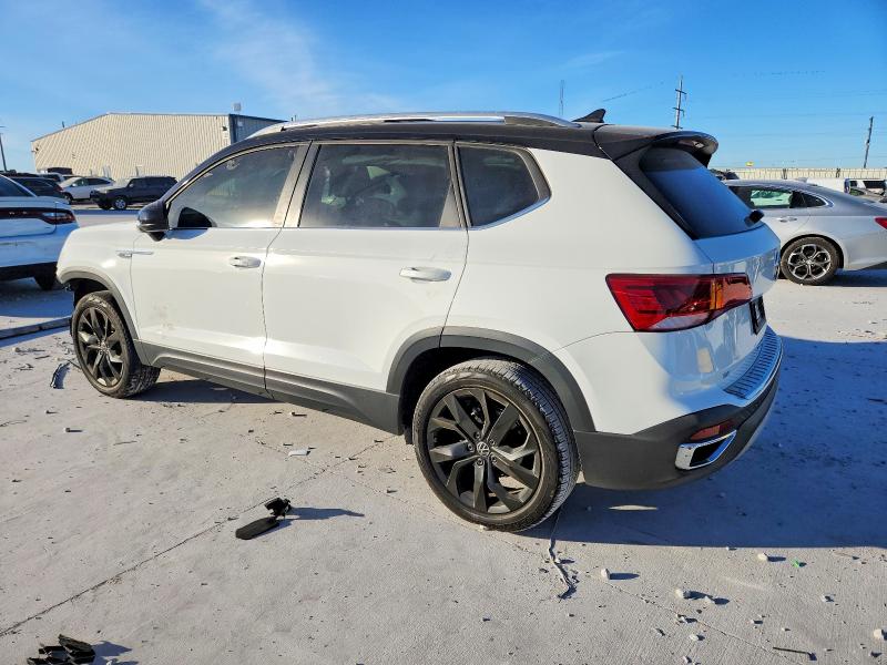Продажа на аукционе авто 2024 Volkswagen Taos, vin: 3VVEX7B25RM004291, номер лота: 98912265