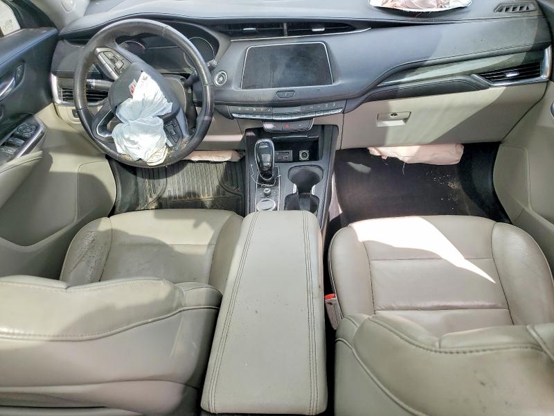 73880135 :رقم المزاد ، 1GYFZDR47LF035594 vin ، 2020 Cadillac Xt4 مزاد بيع