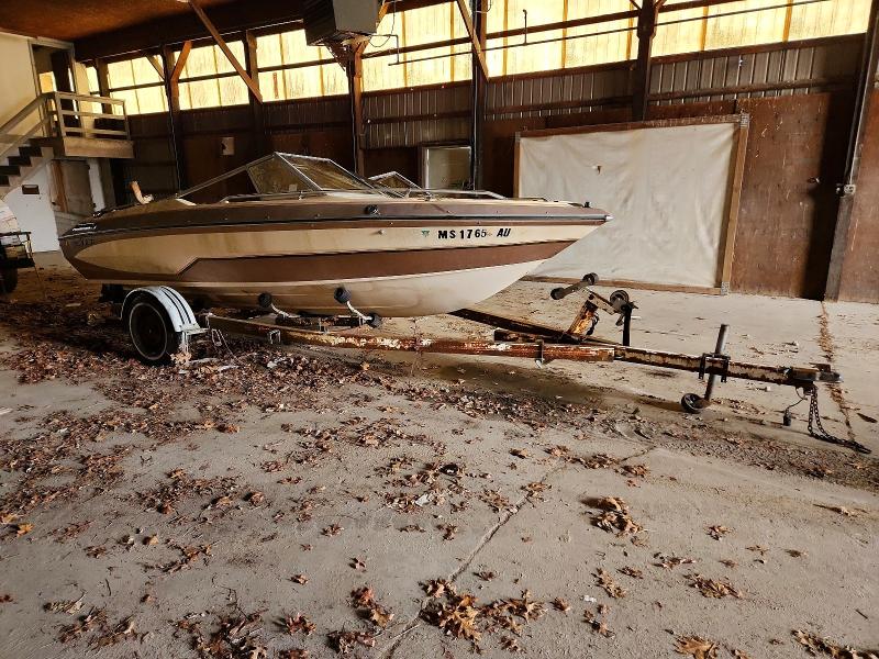 Продажа на аукционе авто 1981 Glastron Boat, vin: GLAB0860M81A, номер лота: 73020895