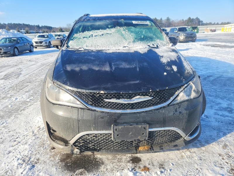 Продажа на аукционе авто 2017 Chrysler Pacifica, vin: 2C4RC1BGXHR610682, номер лота: 73646625