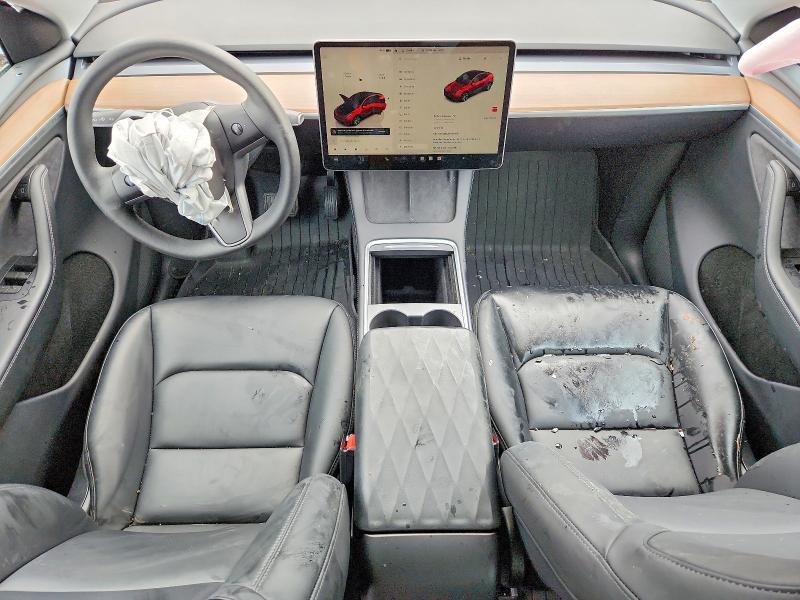 2024 Tesla Model Y მანქანა იყიდება აუქციონზე, vin: 7SAYGDEE9RA289033, აუქციონის ნომერი: 72416415