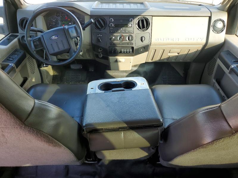 73741985 :رقم المزاد ، 1FTXW4DR6AEA36440 vin ، 2010 Ford F450 مزاد بيع
