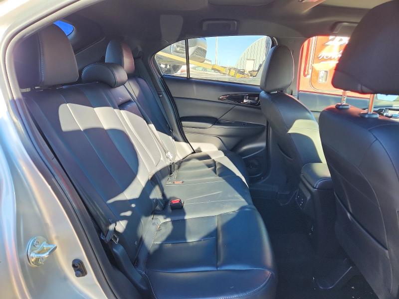 Продаж на аукціоні авто 2022 Mitsubishi Eclipse Cross, vin: JA4ASWAAXNZ001467, номер лоту: 98897665