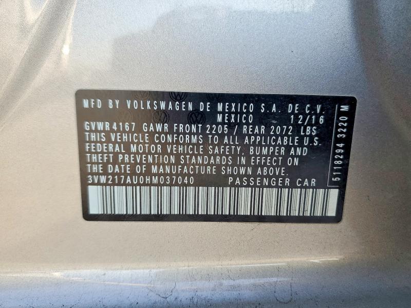98893555 :رقم المزاد ، 3VW217AU0HM037040 vin ، 2017 Volkswagen Golf مزاد بيع
