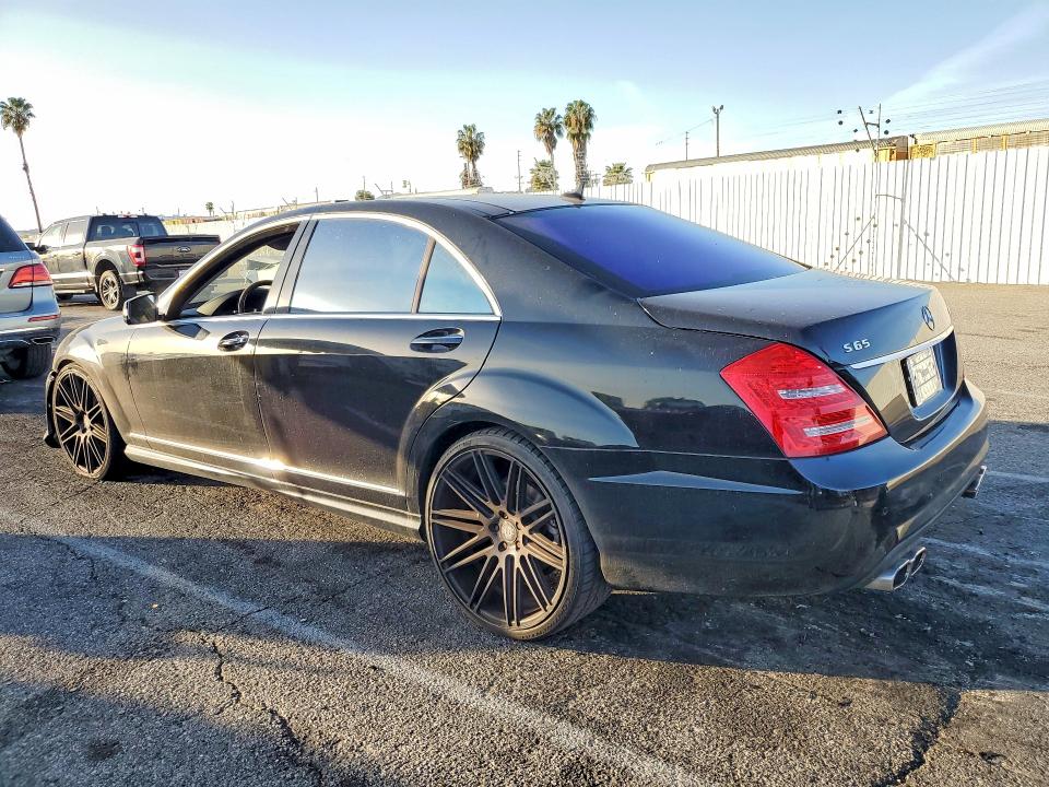Продажа на аукционе авто 2011 Mercedes-benz S, vin: WDDNG7BB0BA369209, номер лота: 74925185