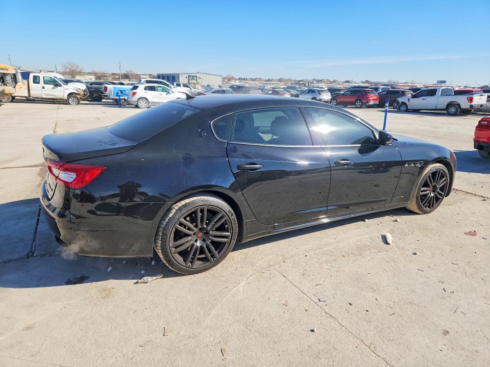 75425975 :رقم المزاد ، ZAM56PPL6H1211718 vin ، 2017 Maserati Quattropor مزاد بيع