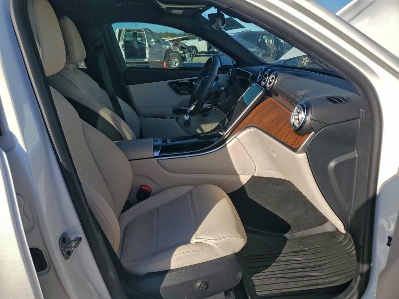 Aukcja sprzedaży 2025 Mercedes-benz Glc 300, vin: W1NKM4GB1SF296490, numer aukcji: 99434075