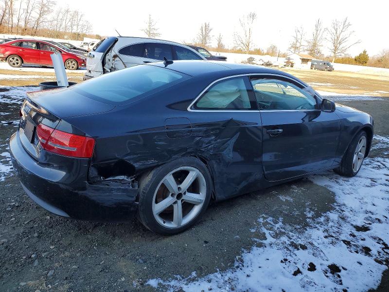 Продаж на аукціоні авто 2010 Audi A5, vin: WAULFAFR5AA076328, номер лоту: 98457925