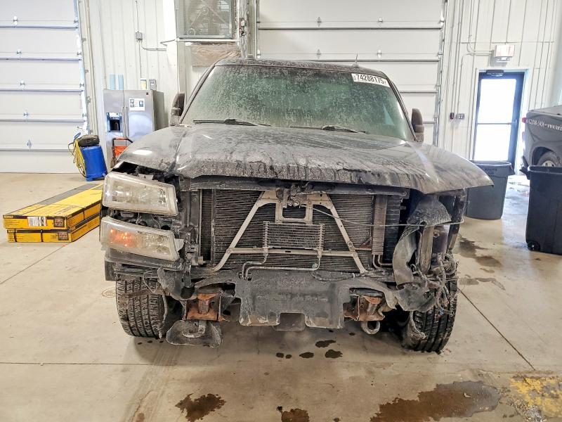2005 Chevrolet Silverado მანქანა იყიდება აუქციონზე, vin: 2GCEK13T151254601, აუქციონის ნომერი: 74288175