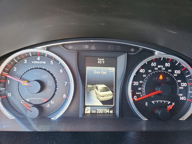 99842705 :رقم المزاد ، 4T1BF1FKXGU191608 vin ، 2016 Toyota Camry مزاد بيع