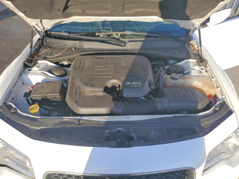 73482985 :رقم المزاد ، 2C3CCAAG7HH612715 vin ، 2017 Chrysler 300 Limite مزاد بيع