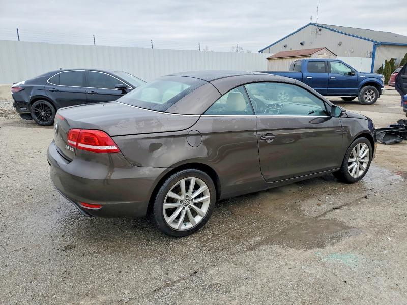 97833555 :رقم المزاد ، WVWBW8AH6GV000186 vin ، 2016 Volkswagen Eos مزاد بيع
