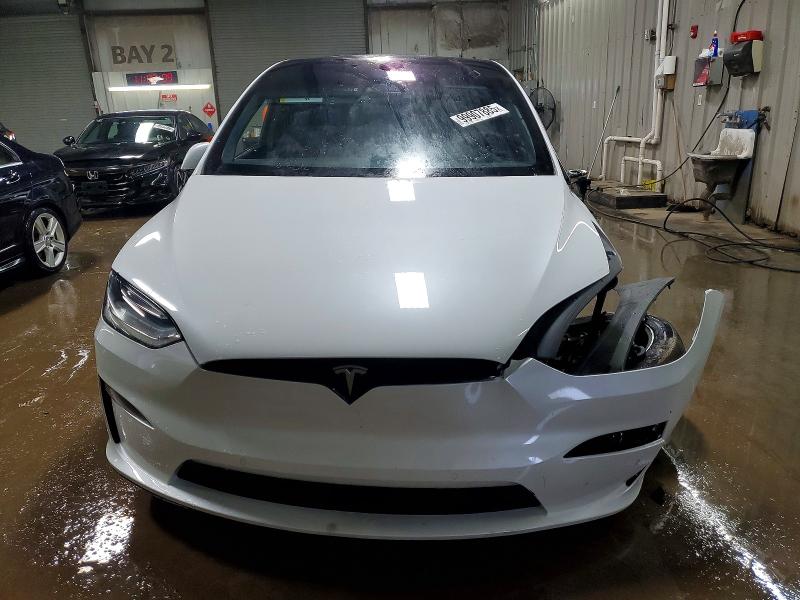 99907885 :رقم المزاد ، 7SAXCBE53PF369388 vin ، 2023 Tesla Model X مزاد بيع