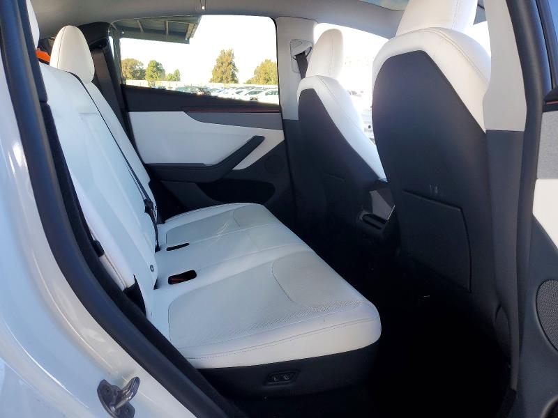 Продаж на аукціоні авто 2026 Tesla Model Y, vin: 7SAYGDEE8TF454094, номер лоту: 98611785