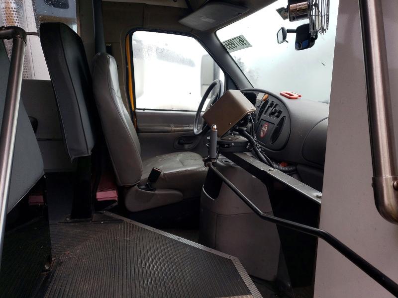 Продаж на аукціоні авто 2000 Ford Econoline, vin: 1FDSE35F3YHB36379, номер лоту: 96779955