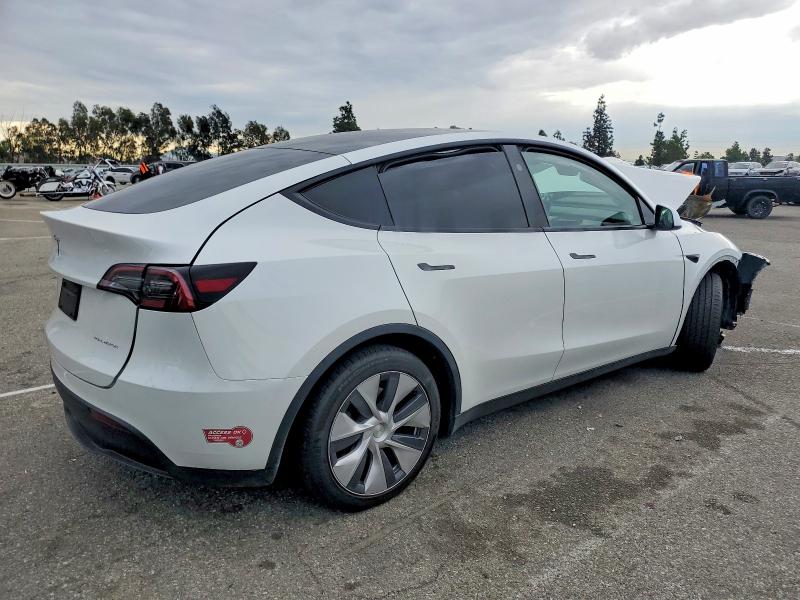 98241895 :رقم المزاد ، 7SAYGAEE5RF020481 vin ، 2024 Tesla Model Y مزاد بيع