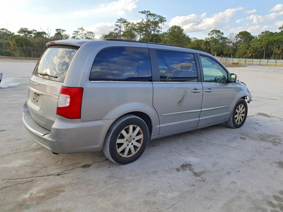 2013 Chrysler Town & Country მანქანა იყიდება აუქციონზე, vin: 2C4RC1BGXDR821875, აუქციონის ნომერი: 74132775