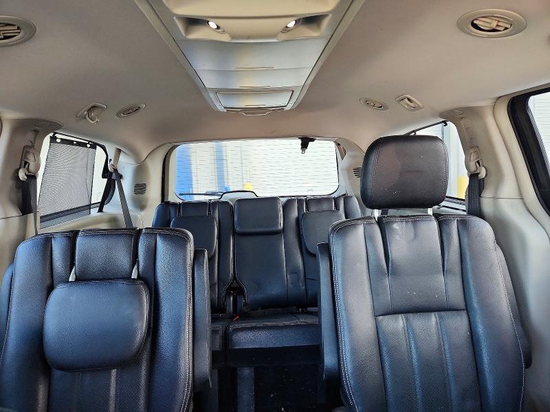 72483355 :رقم المزاد ، 2C4RC1CGXDR707972 vin ، 2013 Chrysler Town & Country مزاد بيع