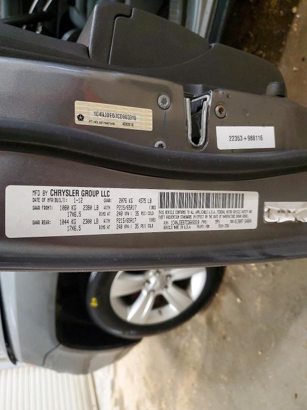 97388995 :رقم المزاد ، 1C4NJDEB7CD603318 vin ، 2012 Jeep Compass مزاد بيع