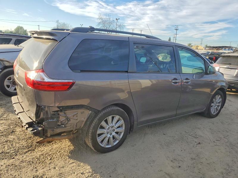 Aukcja sprzedaży 2017 Toyota Sienna Xle, vin: 5TDDZ3DC5HS164723, numer aukcji: 73045105