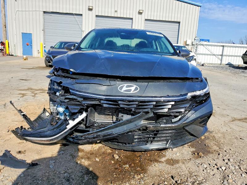 2025 Hyundai Elantra მანქანა იყიდება აუქციონზე, vin: KMHLS4DG3SU875411, აუქციონის ნომერი: 98435395