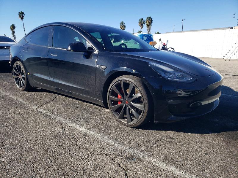 72375195 :رقم المزاد ، 5YJ3E1EB2KF440787 vin ، 2019 Tesla Model 3 مزاد بيع