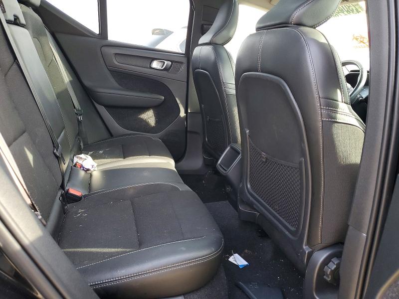 73046165 :رقم المزاد ، YV4162UK8L2267483 vin ، 2020 Volvo Xc40 T5 Mo مزاد بيع