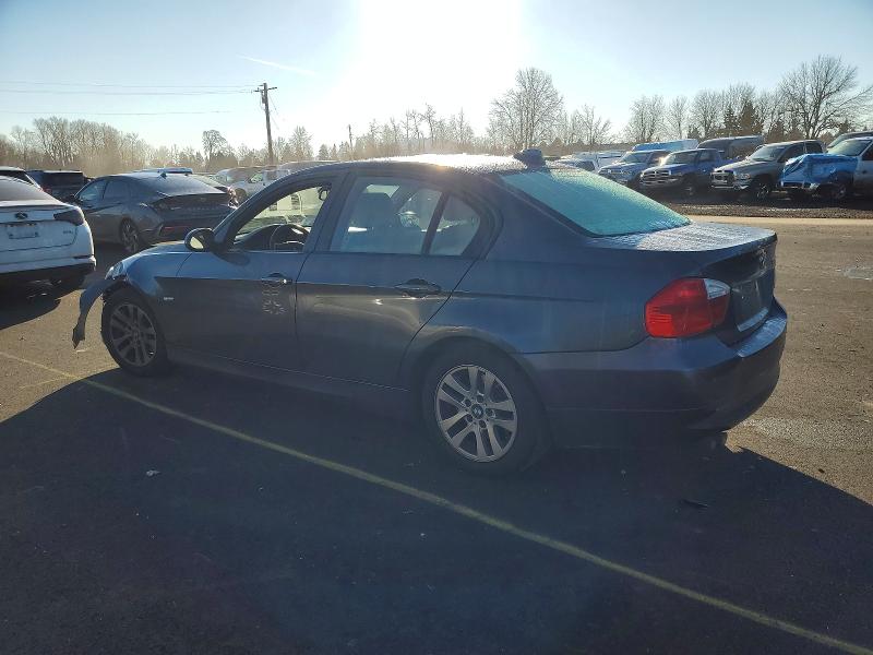 72694385 :رقم المزاد ، WBAVC53547FZ77549 vin ، 2007 Bmw 328 مزاد بيع