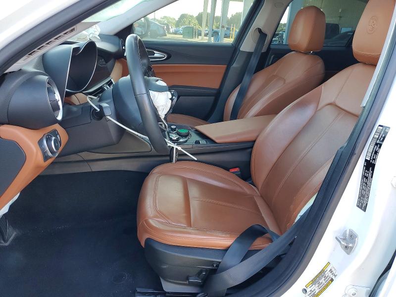 Продаж на аукціоні авто 2018 Alfa Romeo Giulia Q4, vin: ZARFAEDN1J7573529, номер лоту: 76475085