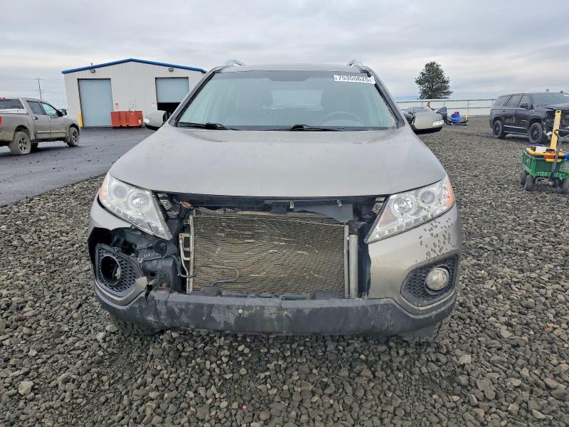 2011 Kia Sorento მანქანა იყიდება აუქციონზე, vin: 5XYKU4A25BG145200, აუქციონის ნომერი: 75355625