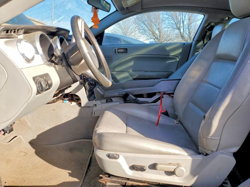 73081145 :رقم المزاد ، 1ZVHT80NX85122199 vin ، 2008 Ford Mustang مزاد بيع