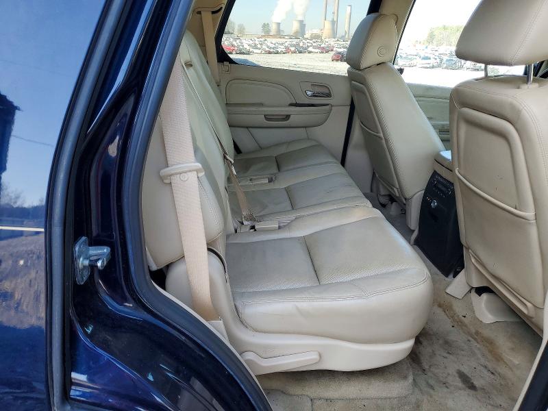 Продаж на аукціоні авто 2008 Cadillac Escalade L, vin: 1GYFK63818R152380, номер лоту: 99724215