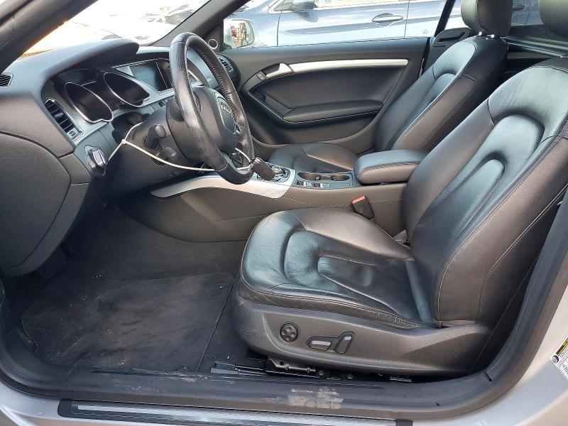 Продажа на аукционе авто 2011 Audi A5 Premium, vin: WAULFAFH0BN015230, номер лота: 98683125