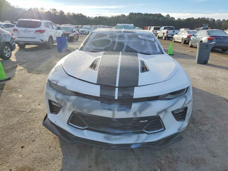 72439085 :رقم المزاد ، 1G1FF1R79H0150210 vin ، 2017 Chevrolet Camaro Ss مزاد بيع